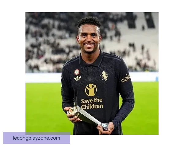 塔瓦雷斯谈拉齐奥与帕尔马之战：赛季虽奇特但现在很快乐 期待在此赢得荣誉