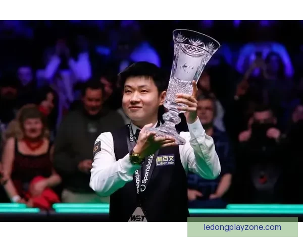 火力全开赵心童九连鞭狂胜希金斯赛季第四次挺进决赛