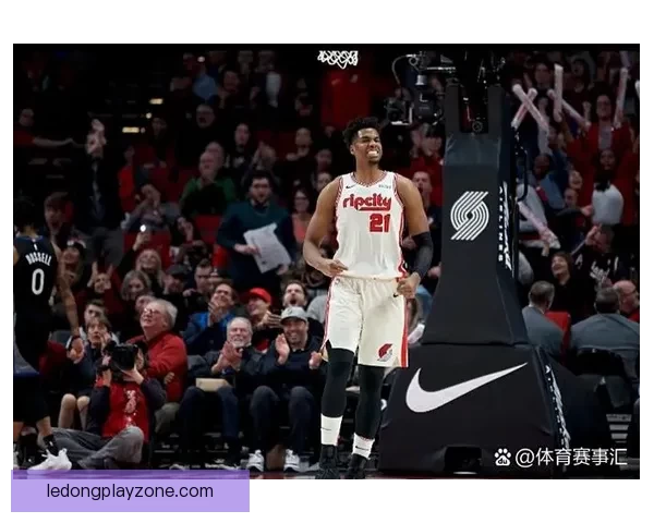 怀特塞德称赞CBA球员真实对抗少假摔体现尊重精神 怀特塞德称赞CBA球员真实对抗少假摔体现尊重精神